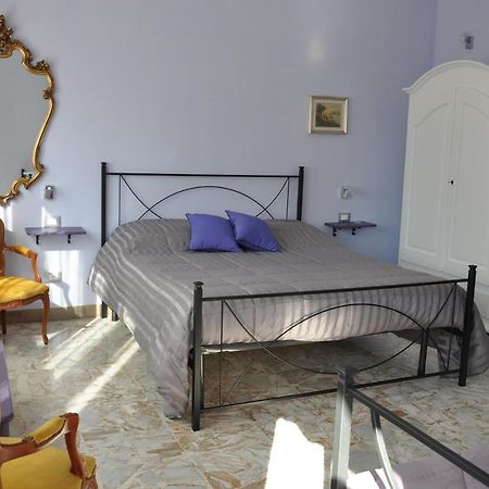 B&B Mila E Nan Borghetto Santo Spirito Exteriér fotografie